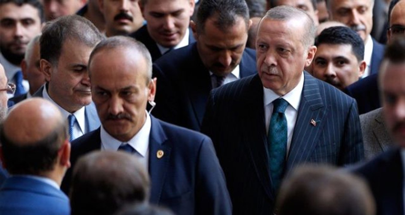 Erdoğan'a Abdullah Gül'ün açıklamaları soruldu, tek cümlelik yorum yaptı: Kendi işimize bakalım