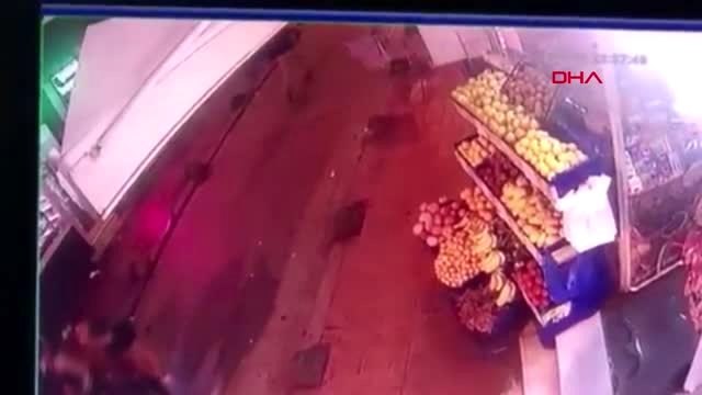 Beyoğlu'nda telefon çalan faslı hırsızı polis böyle yakaladı