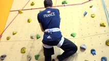 Reportage - Il réalise un des rêves des professeurs d'EPS avec son chausson d'escalade réglable
