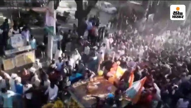 नक्सली हमले में शहीद जवान का पैतृक गांव में अंतिम संस्कार हुआ, 16 और 20 साल के बेटों ने मुखाग्नि दी