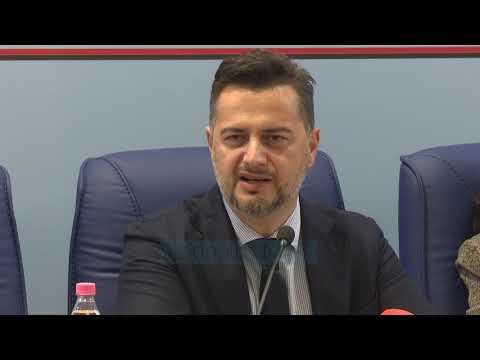 Rigjallërimi i kulturës së debatit/ Projekt në 50 shkolla të vendit - Lajme - Vizion Plus