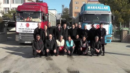 Kırşehir'den İdlib'e 2 tır insani yardım gönderildi