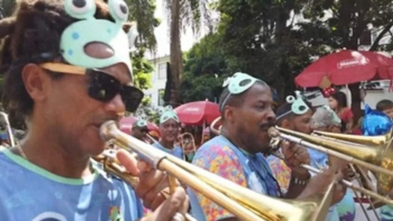 São Paulo se quita la corbata y se adueña del Carnaval de Brasil
