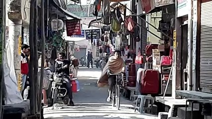 शामली के कांधला में साप्ताहिक बंदी का खुला उल्लंघन