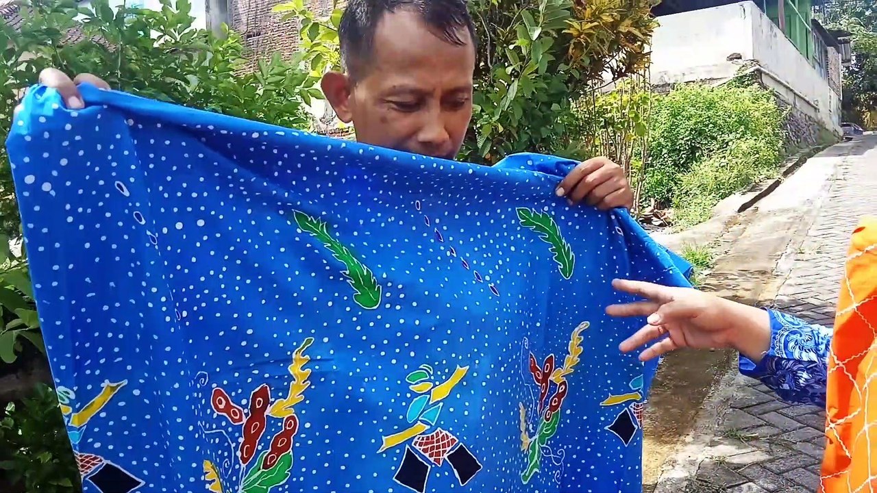 BATHIK ASEM GUNUNG - BATHIK KARYA ASLI KELURAHAN WUNGU