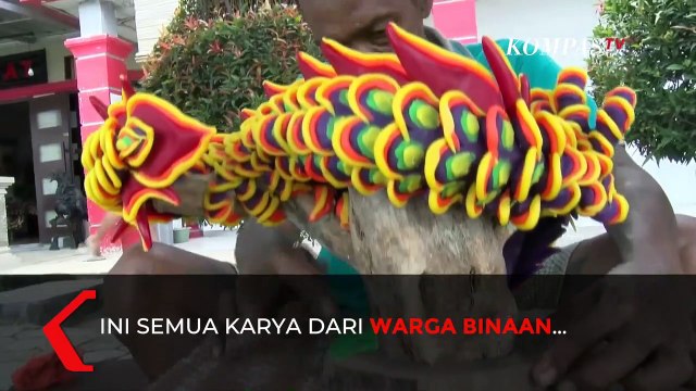 Warga Binaan Rutan Olah Botol Bekas Jadi Miniatur Cantik