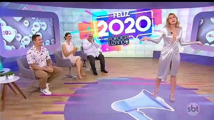 Inicio do primeiro Fofocalizando de 2020 (Feliz 2020) (01/01/2020) (15h08) | SBT 2020