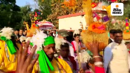 मुख्यमंत्री हेमंत सोरेन ने कहा- यहां बोलना ही संगीत और चलना ही नृत्य है