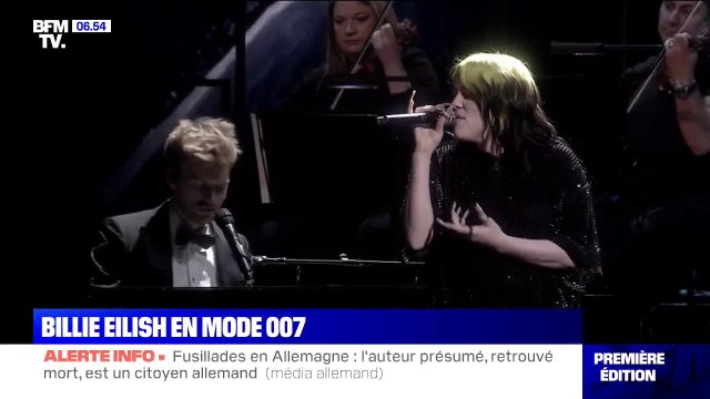Billie Eilish interprète pour la première fois en live la bande originale du prochain James Bond