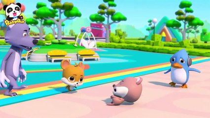 Ambulancia de Monstuo y El Lobo Malo | Canción Infantil | Auto de Monstruo | BabyBus Español