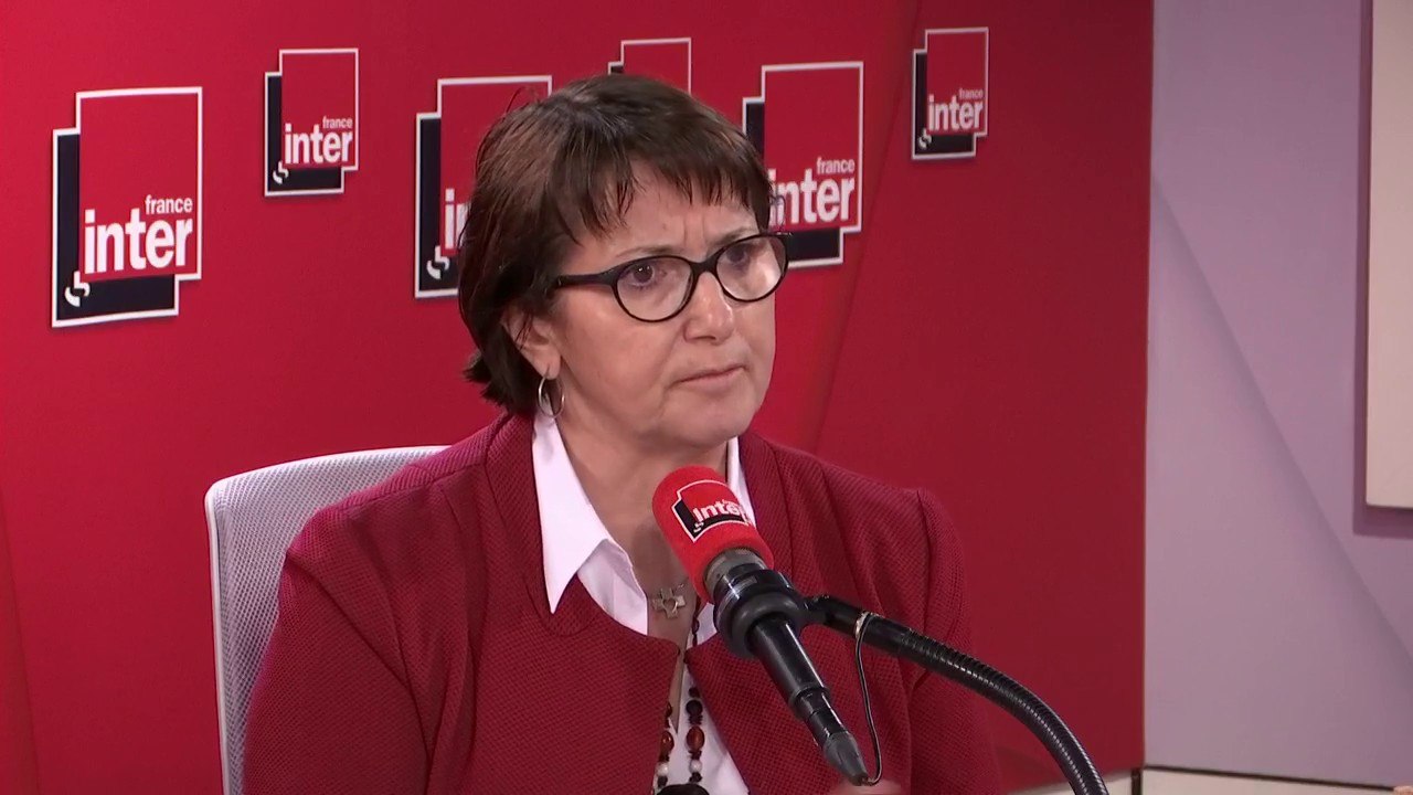 Christiane Lambert, à propos du décret sur l'épandage de pesticides près des habitations : "Un texte qui parait au JO le 29 décembre et appliquable le 1er janvier, c'est un peu compliqué"