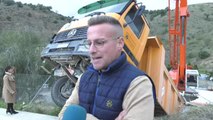 Un camión de 15 toneladas cae encima de una vivienda en Málaga