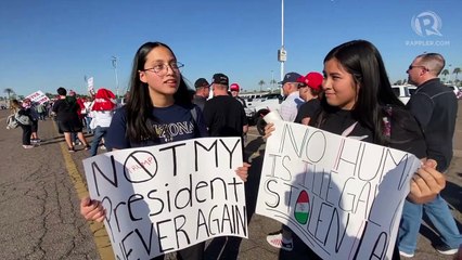 Teenagers in Arizona protesting against Trump