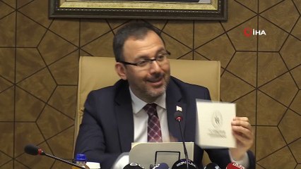Bakan Kasapoğlu: 'Sahada rakip, saha dışında ebedi dostuz'