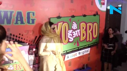 "Ye danger zone hai", Rekha hilariously walks away from Amitabh Bachchan's photo