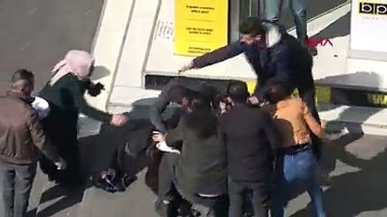 Diyarbakir'da kadınların kavgasını erkekler ayırdı