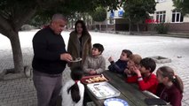 Antalya gazipaşa'da okul bahçesine çikolata meyvesi fidanı dikildi