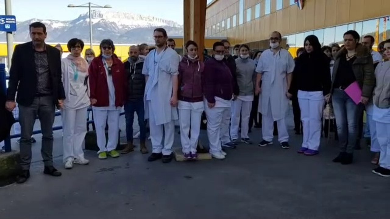 Annecy : hommage à l’infirmière de psychiatrie tuée par un patient à Thouars