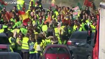 Proteste in 2 Regionen: Spanische Landwirte legen Verkehr lahm