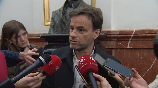 Asens pide a Torra que no torpedee la mesa de diálogo