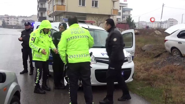 Sancaktepe’de karı koca hırsızların polis kovalamacası kazayla sonlandı