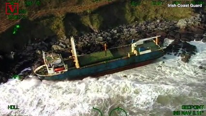 ‘Ghost Ship’ Runs Aground on Coast of Ireland