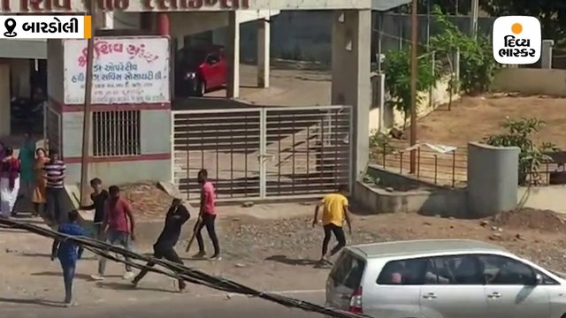 સુરત શિવાજીની જન્મજયંતિની રેલીમાં સર્જાયેલા ઘર્ષણના બીજા દિવસે બે જૂથ વચ્ચે બબાલમાં13ને ઈજા