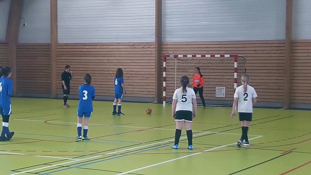 U13 F / FINALE FUTSAL DISTRICT - MATCH CONTRE MONTBARD 2/2 (16/02)