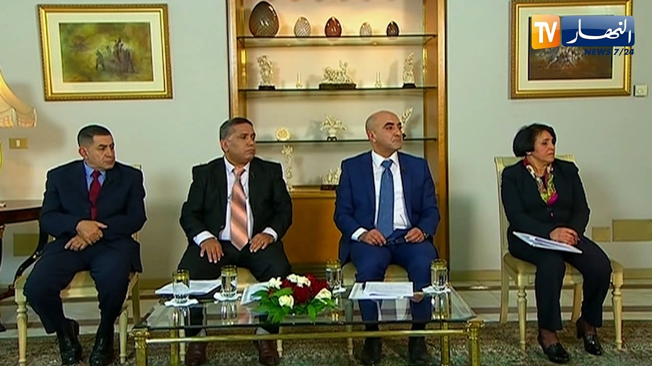الرئيس تبون: الحراك المبارك حافظ على وجود الدولة الوطنية ولولاه لكان العالم يحاول حل مشاكل الجزائر
