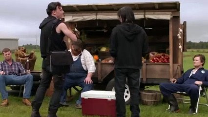 Letterkenny - S01E03 - Fartbook