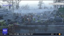 [이 시각 세계] 캐나다서 차량 2백여 대 추돌…2명 사망