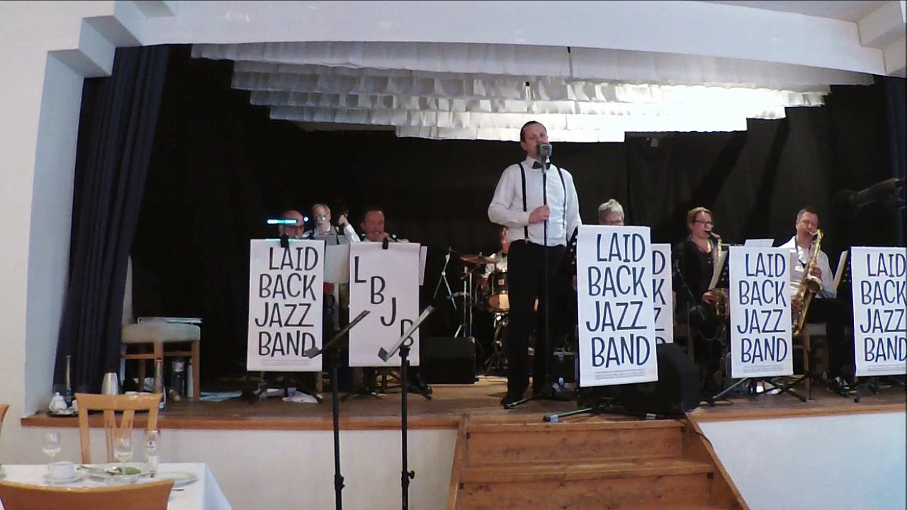 Hummin' to Myself 1932 [ Laid Back Jazz Band ]