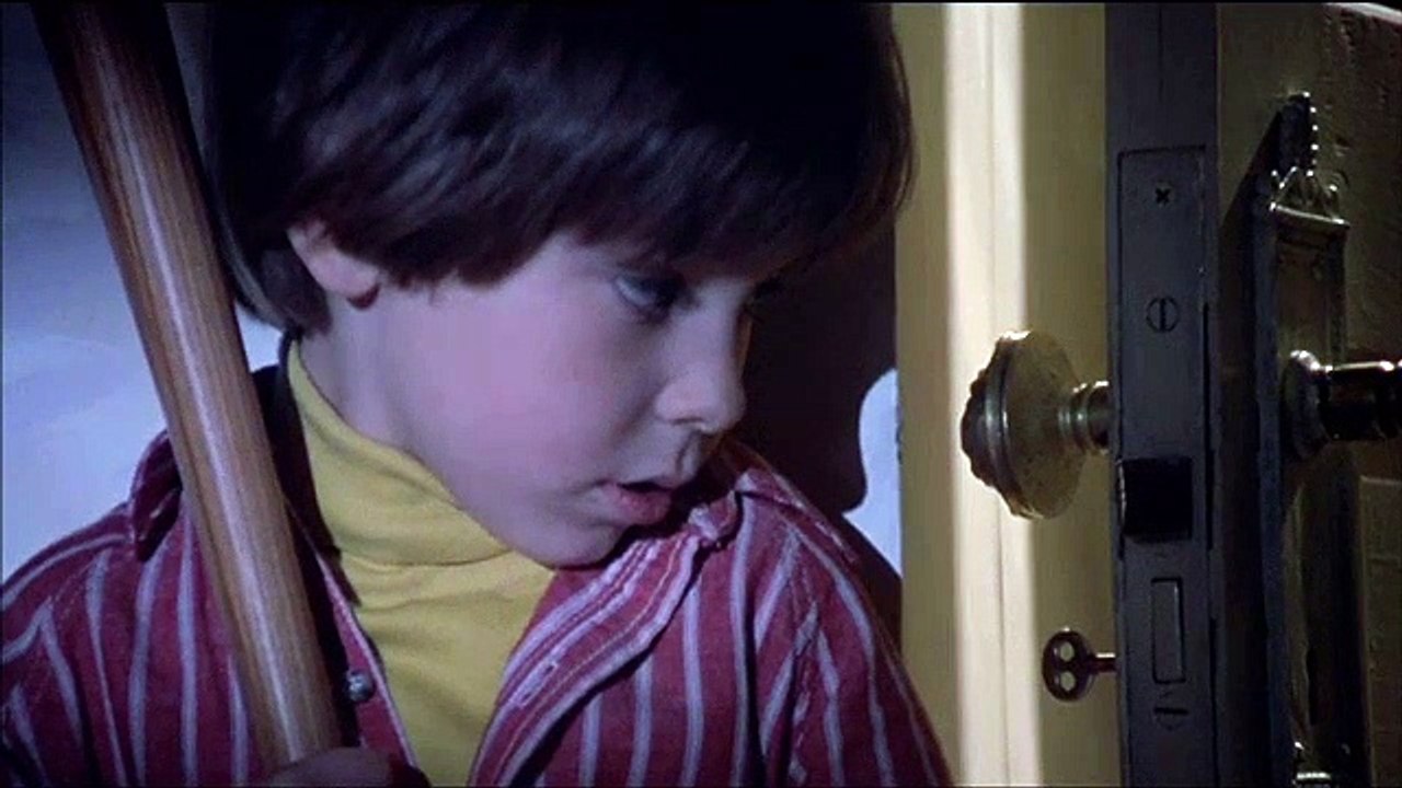 9. Joe Renzetti - Child’s Play (Expanded Version) - Batter Up / Chucky's Chant / This Is the End / Chuck Roast