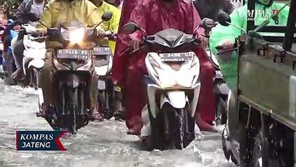 Banjir Rendam Sejumlah Wilayah di Kota Semarang