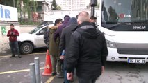 İzmir merkezli FETÖ operasyonunda 60 şüpheli adliyeye sevk edildi