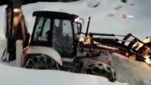 Şırnak’ta kar yağışı nedeni ile kapanan köy yolları ulaşıma açıldı