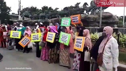 LIVE REPORT: Suasana Massa Aksi 212 di Patung Kuda Jakarta