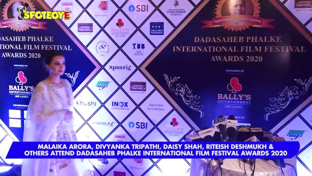 Malaika Arora, Divyanka Tripathi, Daisy Shah, Riteish Deshmukh & others attend Dadasaheb Phalke international film festival awards 2020 Part 1