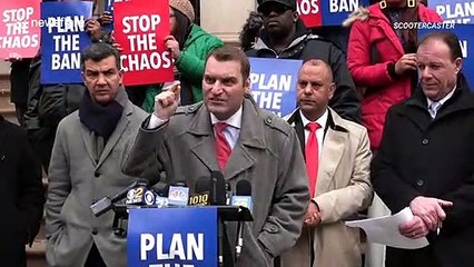 Protesters demand Governor Cuomo to postpone proposed plastic bag ban in New York