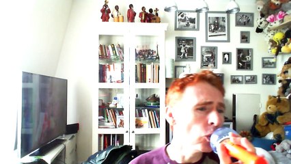 Wiwi égratigne "music's too sad without you"