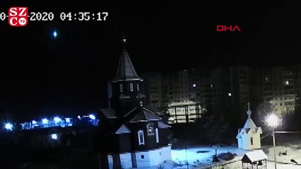 Download Video: Rusya'da meteor düşme anı kamerada