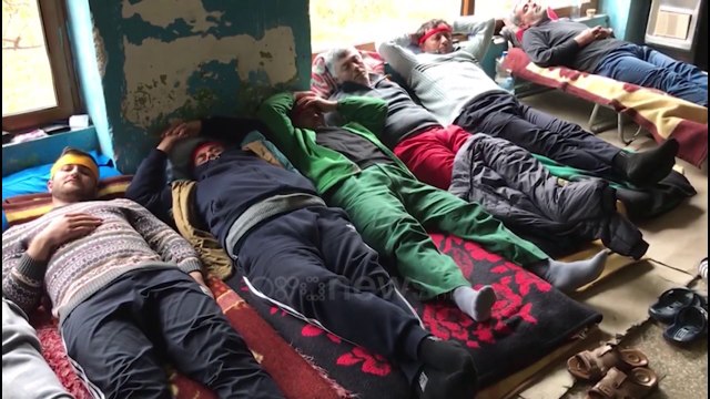 Ora News - Greva e urisë në Poçem: Të braktisur nga qeveria, kërkojmë ndihmë nga ambasadorët