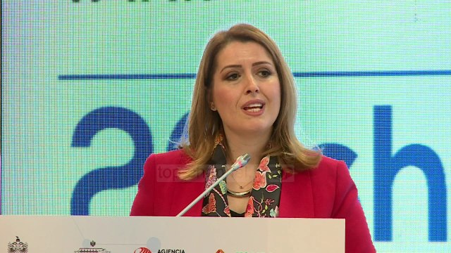 Kanë ikur 4 mijë mjekë shqiptarë/ Punësohen në perëndim për pagat dhe kushtet e punës