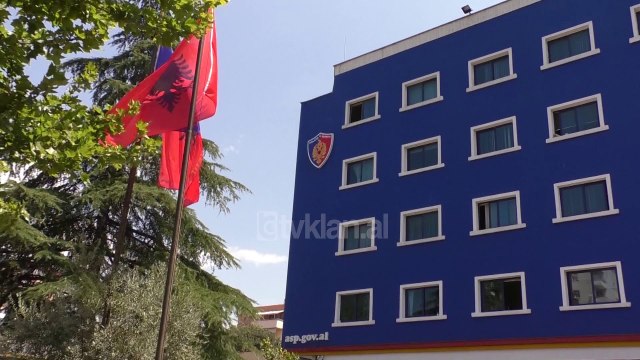 SPAK nis hetimet per ngarkesen me 1.3 tone kokaine