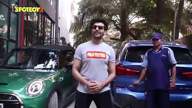 Kartik Aaryan & Janhvi Kapoor Spotted At Maddock Films