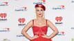 Katy Perry passa mal após vazamento de gás durante gravação de programa