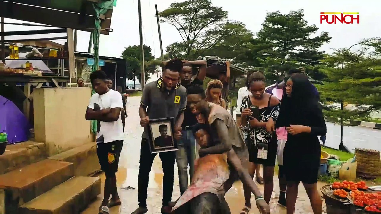 Friends stage 'dance of sorrow' for man stabbed to death by Lagos phone-robbers