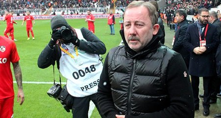 Sergen Yalçın, Andona Jacob'u beğenmedi ve geri gönderdi