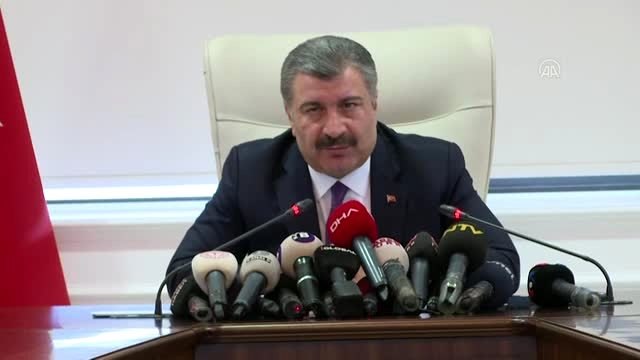 Koca: Dün geceden itibaren İran'dan gelen tüm yolcuları sağlık personelimiz sağlık kontrolünden...