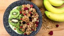Recette : Smoothie bowl au kiwi, lait de coco et céréales